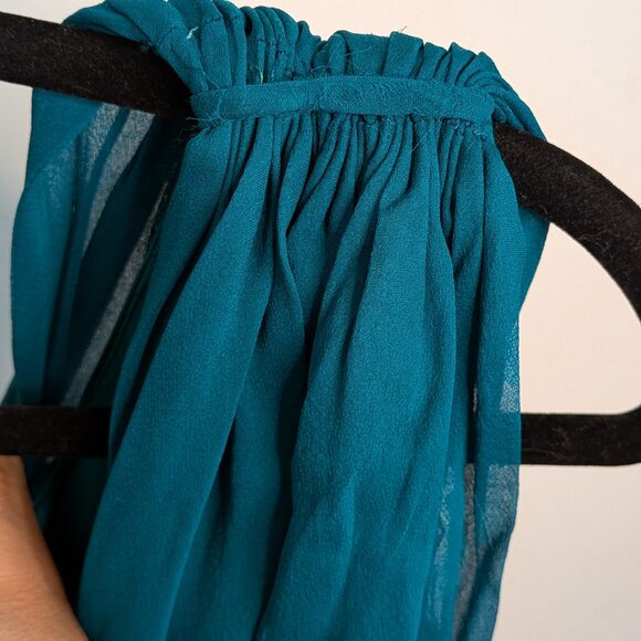 Stunning Emerald Satin Vintage Dress - Picture 7 of 9